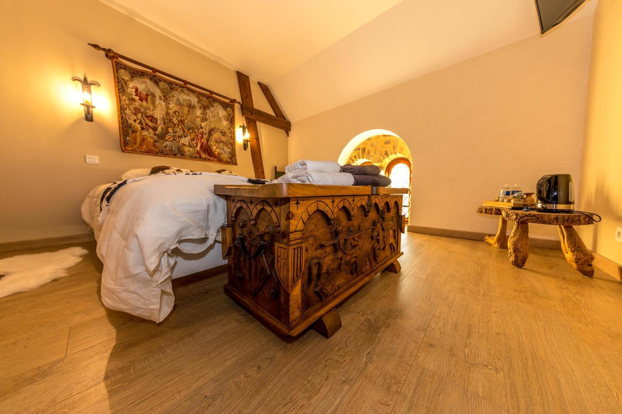 Domaine De La Ferte Clairbois Otel Sainte-Suzanne  Oda fotoğraf