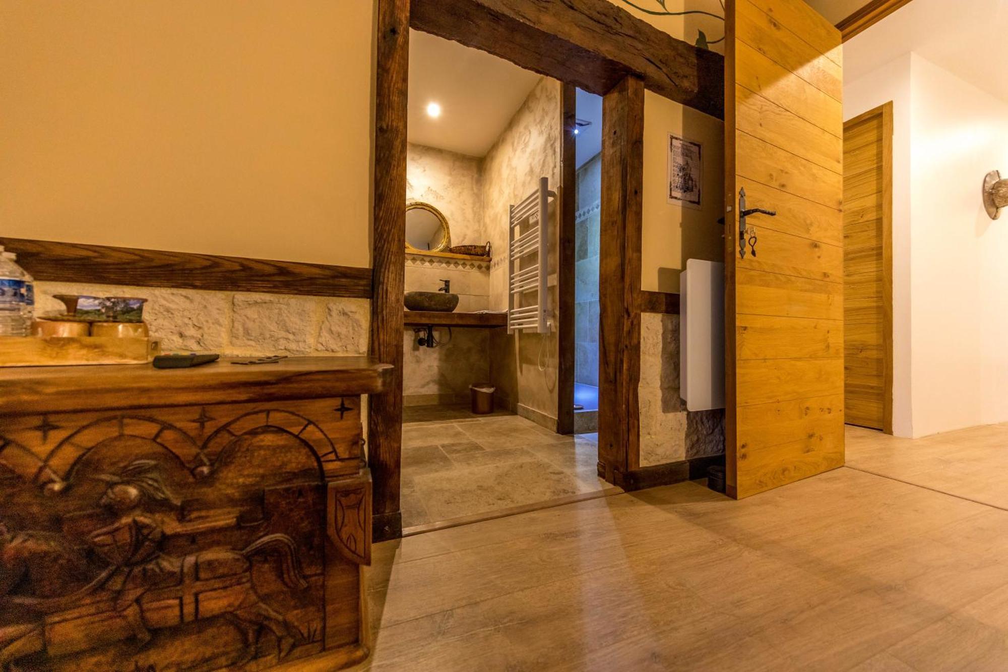 Domaine De La Ferte Clairbois Otel Sainte-Suzanne  Oda fotoğraf